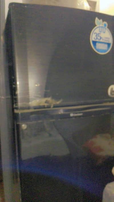 fridge medium size dawlance