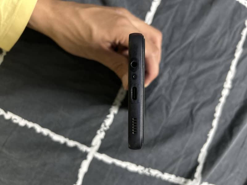Samsung Mobile A14 5