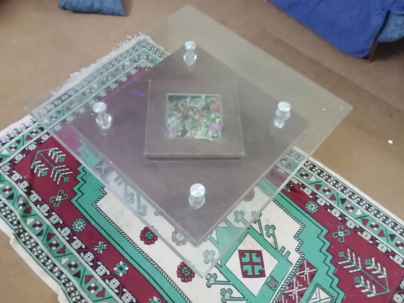 Center table 1