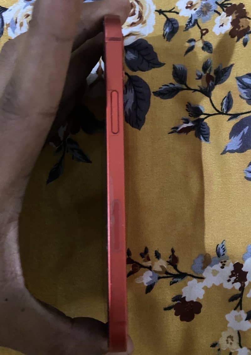 Apple iPhone 12 5
