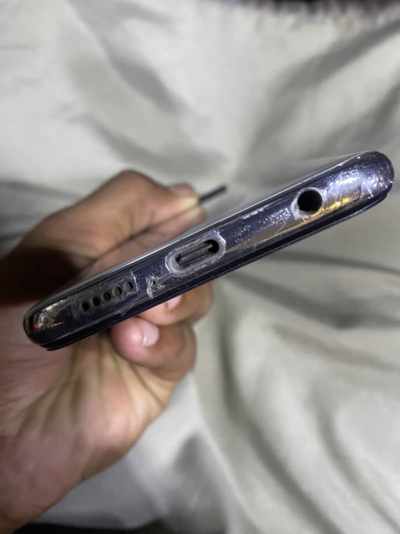 Xiaomi Redmi Note 9S 4