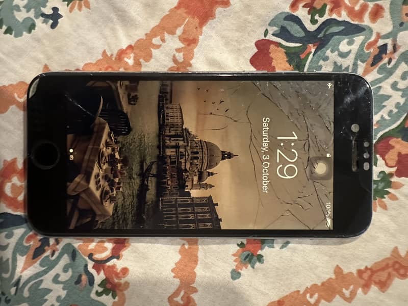 Apple iPhone 6S 1