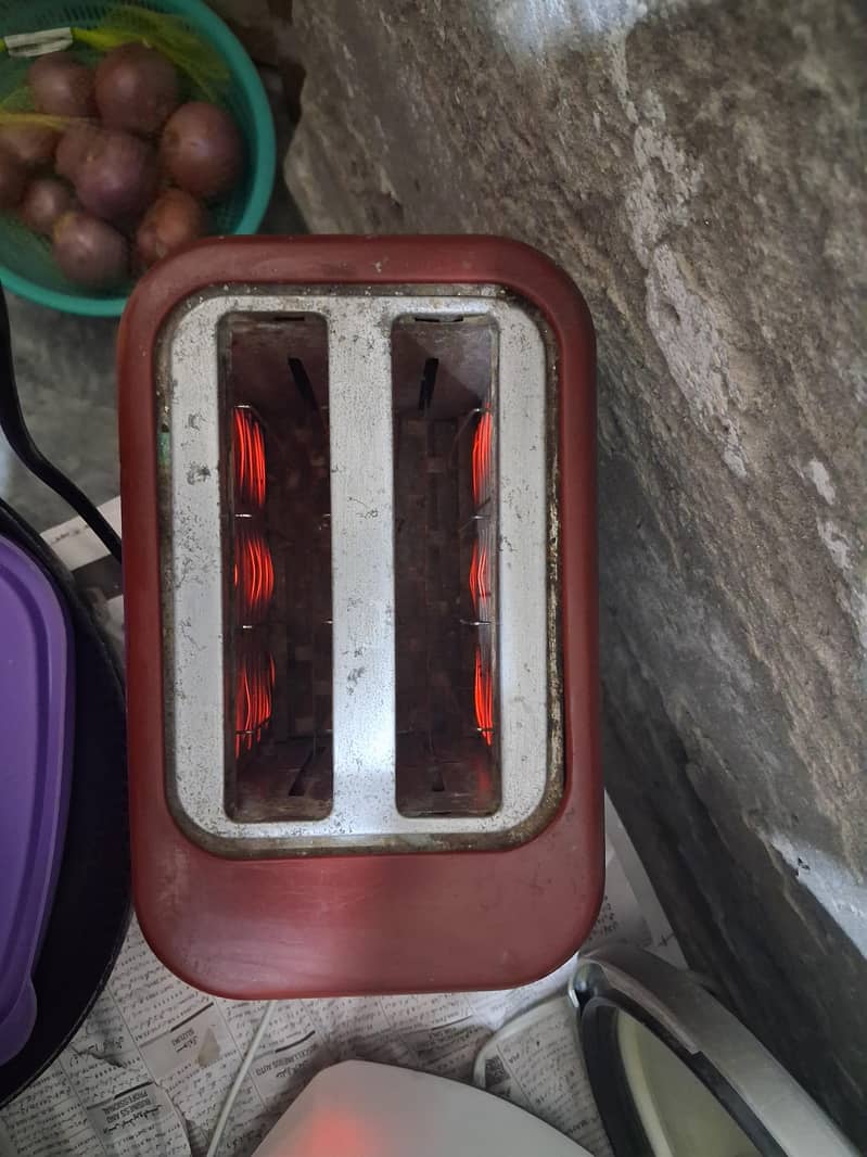 Dawlance Toaster 2