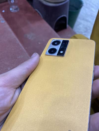 OPPO F21 Pro