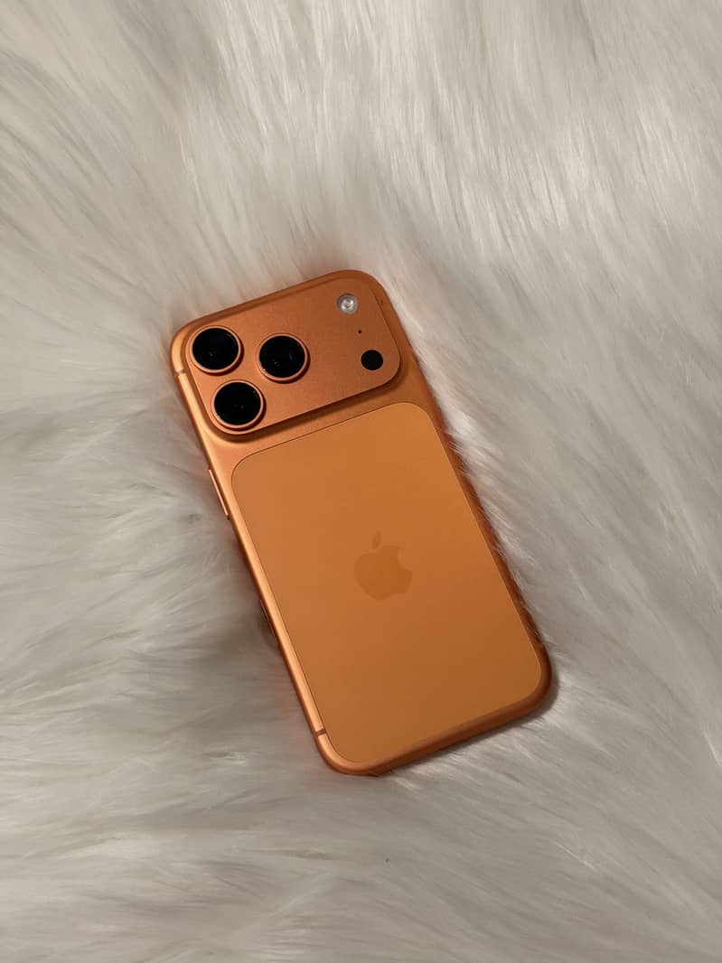 Apple iPhone 17 Pro 0