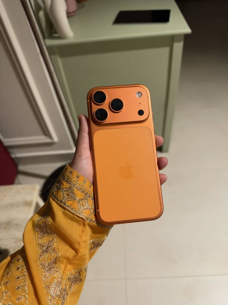 Apple iPhone 17 Pro 9