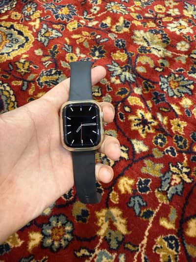 Apple Watch Series 8