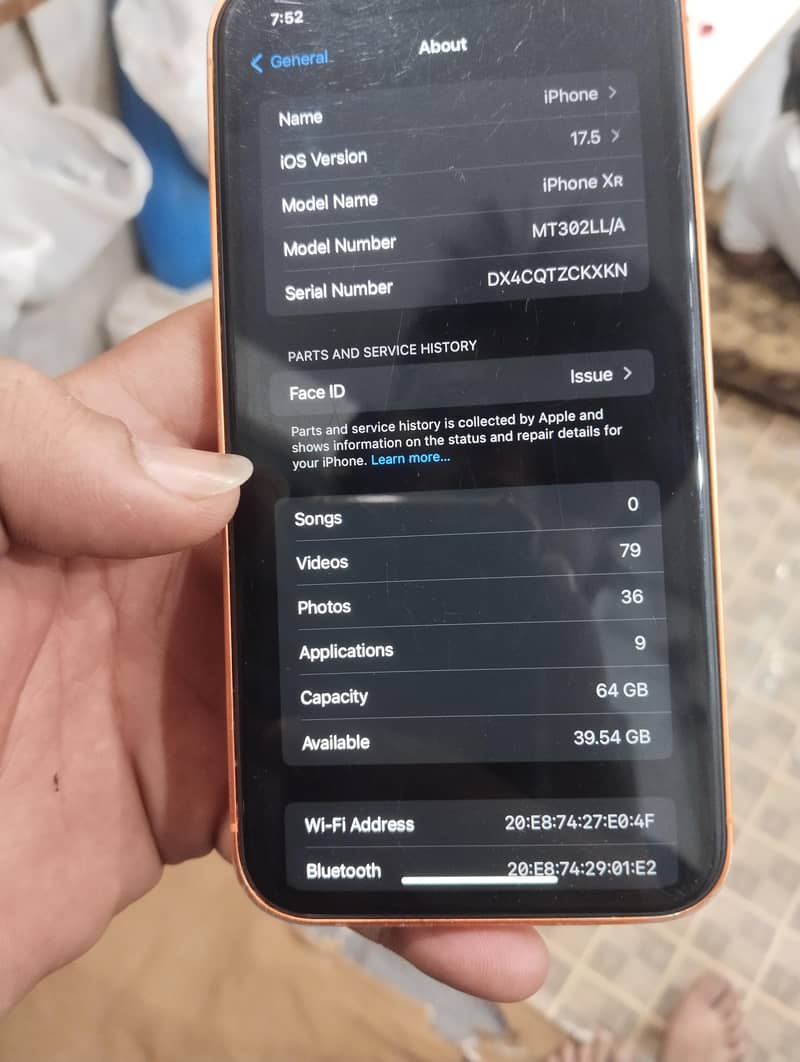 Apple iPhone XR 5