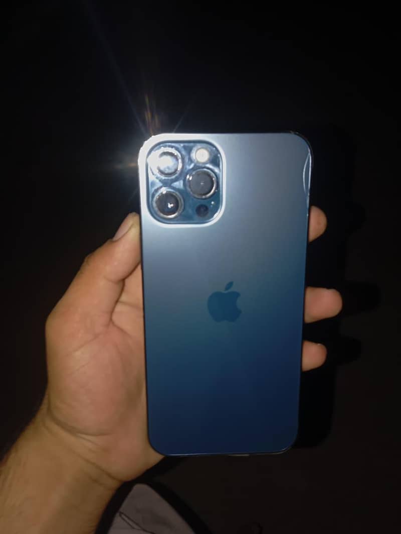 Apple iPhone 12 Pro Max 1