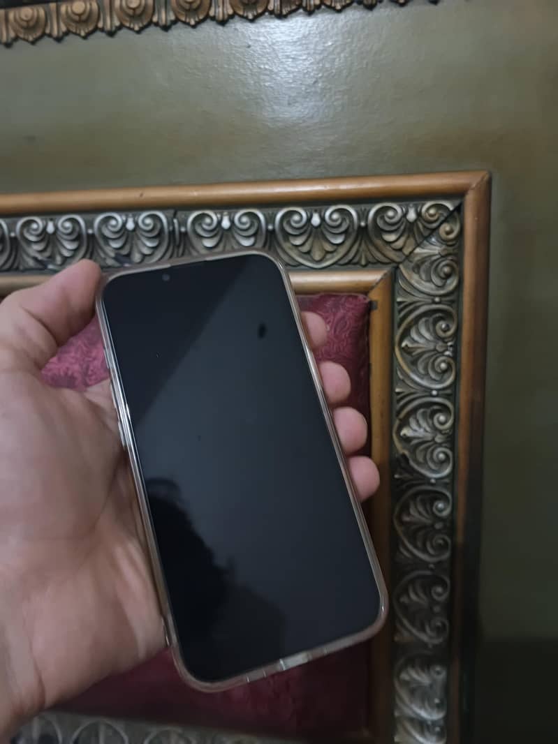 Apple iPhone 13jv sim bypass 1