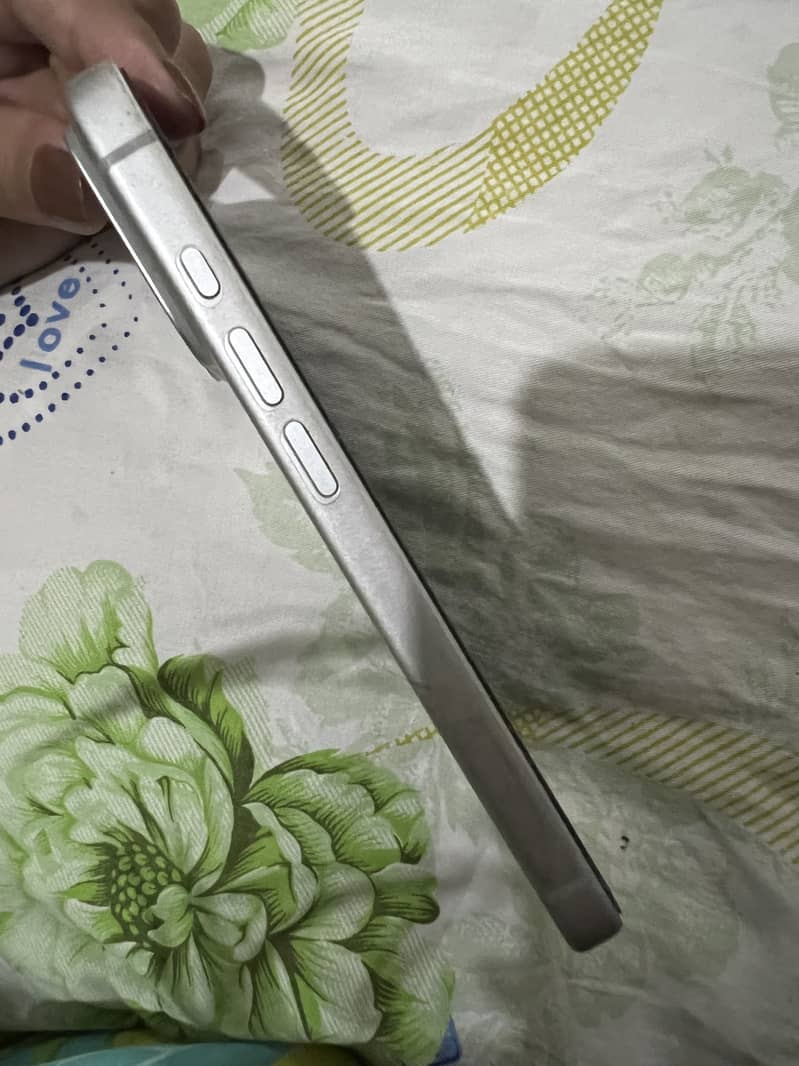 Apple iPhone 17 Pro 2