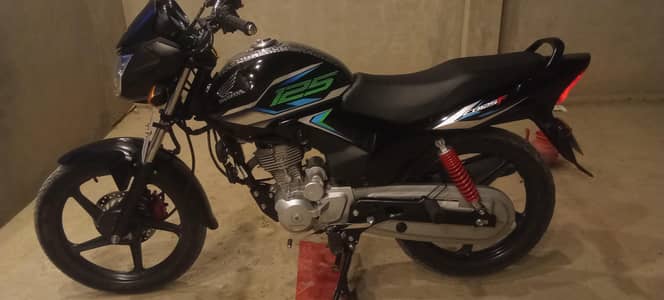 Honda Cb125f