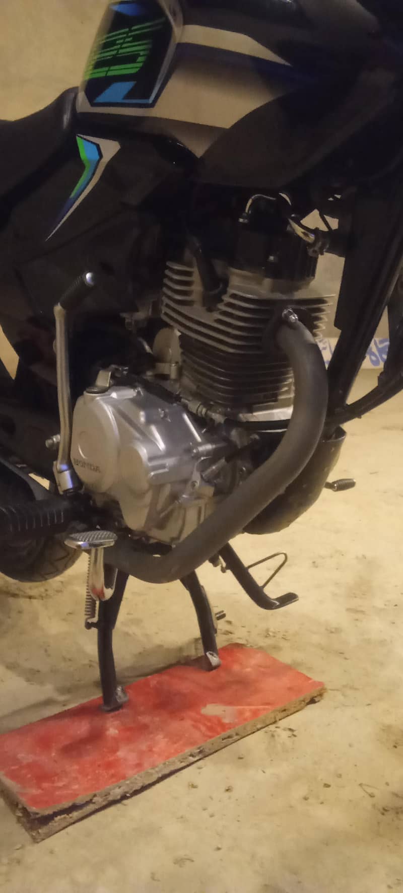 Honda Cb125f 3