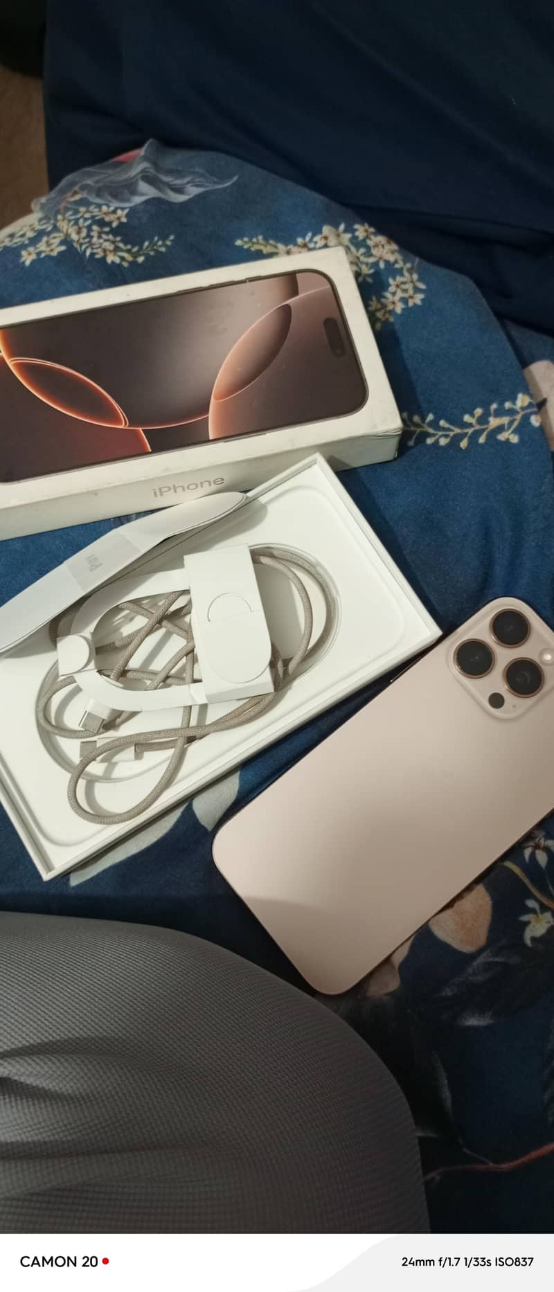 Apple iPhone 16 Pro Max jv 6