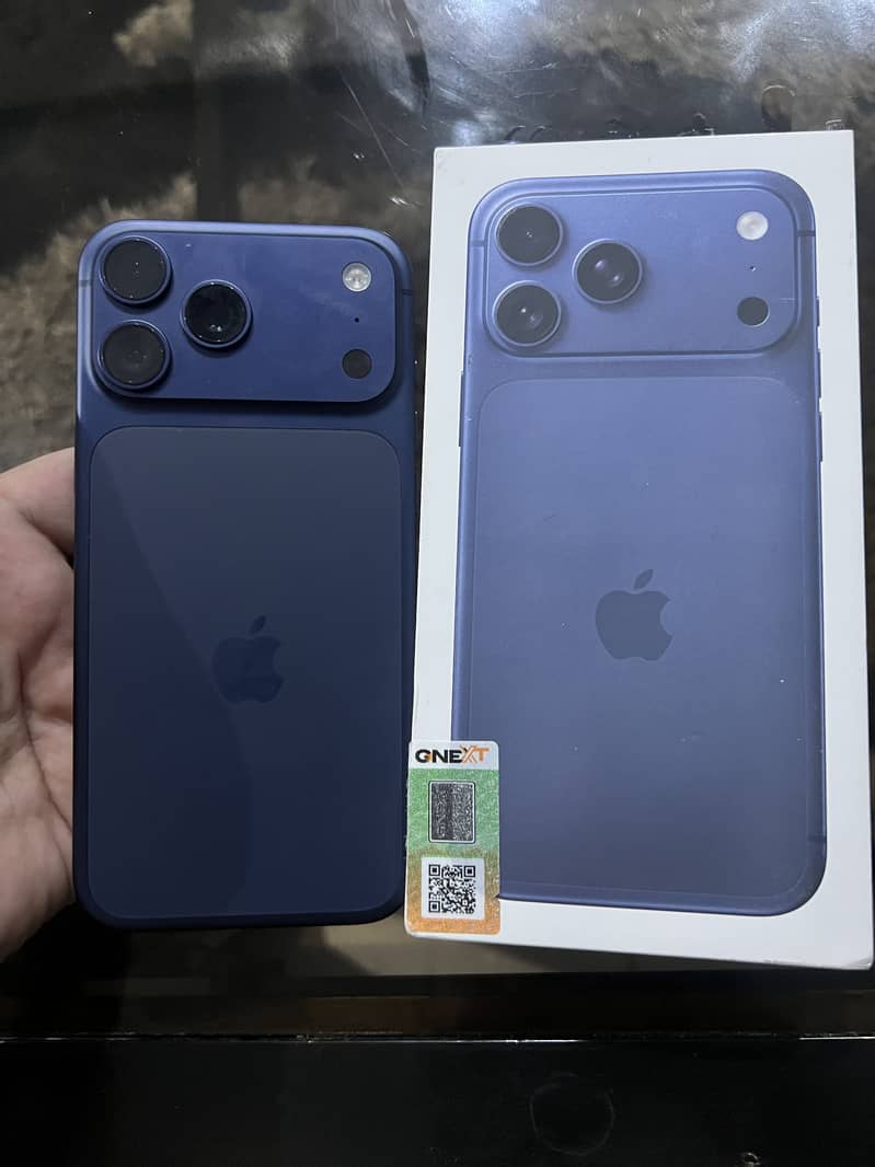 Apple iPhone 17 Pro Max 4