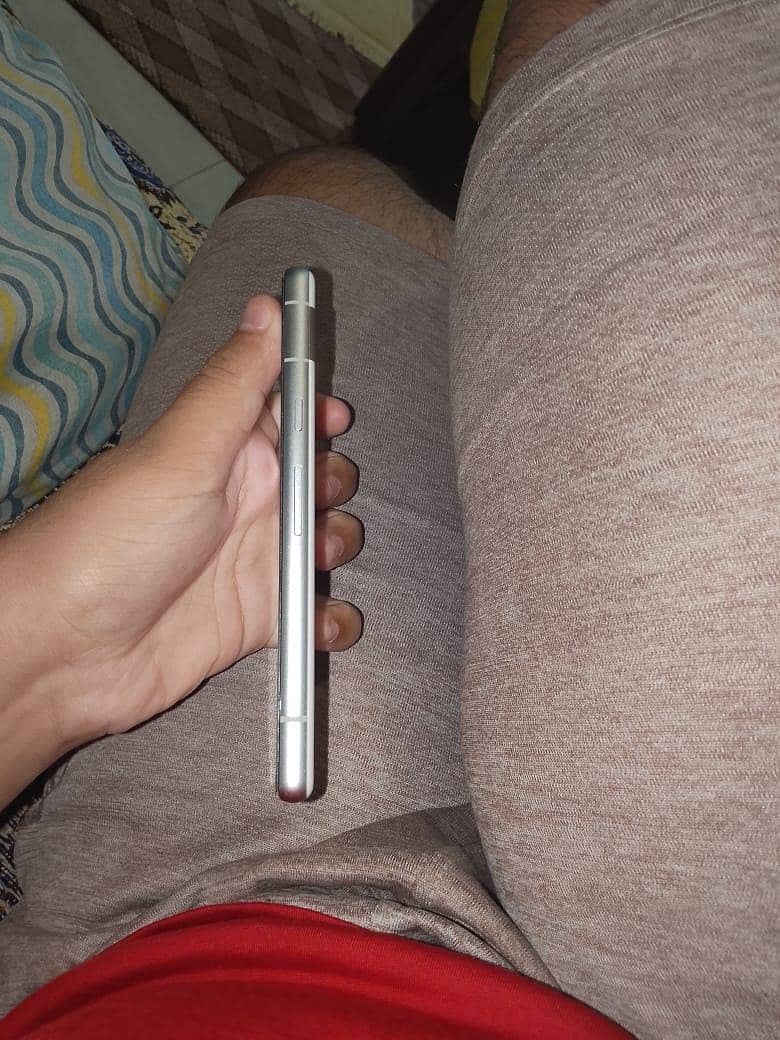 Google Pixel 7 3