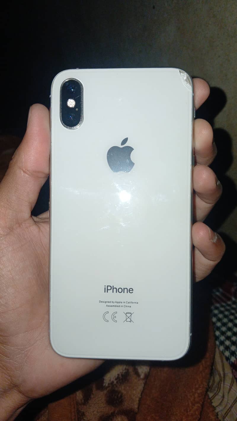 Apple iPhone XS 5
