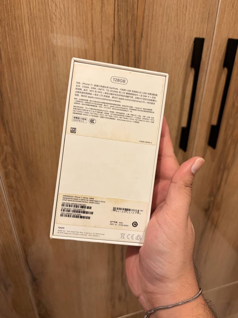 Apple iPhone 11 11