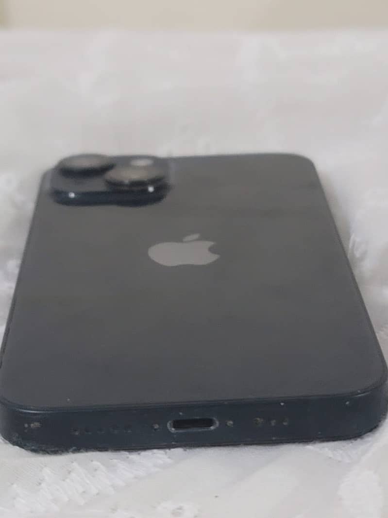 Apple iPhone 14 5
