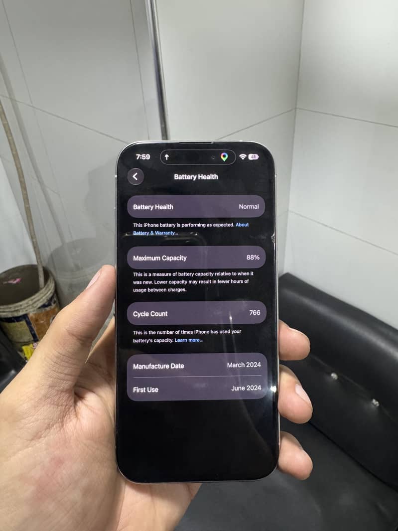 Apple iPhone 15 Pro 1