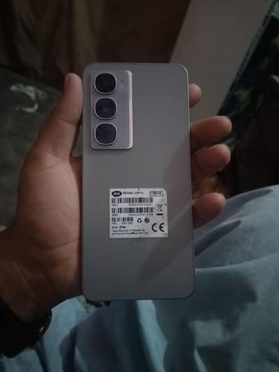 Itel City 100