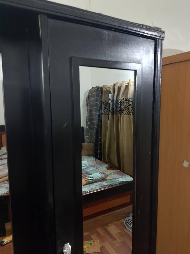 dressing table 0