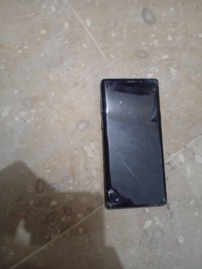 Samsung Mobile Note 9 1