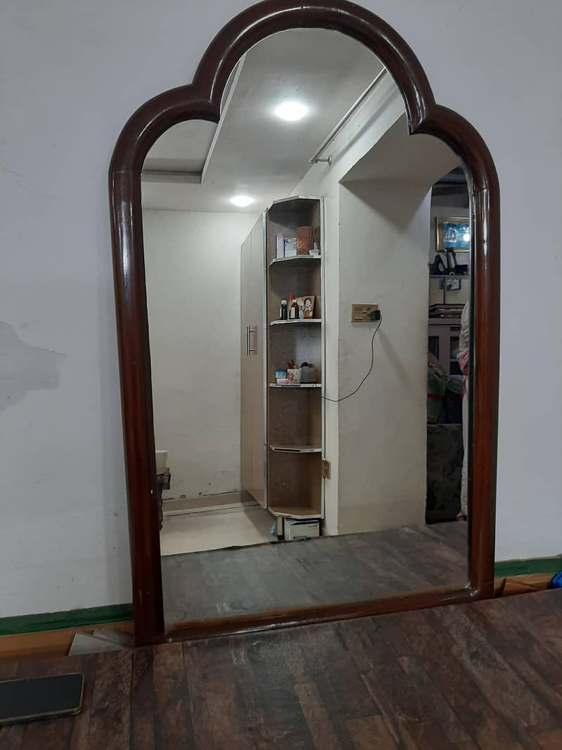 dressing table 2