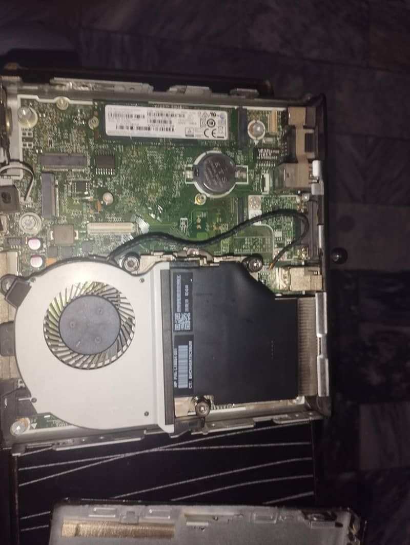 HP EliteDesk Mini 3