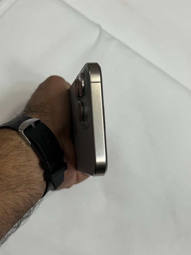 Apple iPhone 15 Pro Max Titanium 2