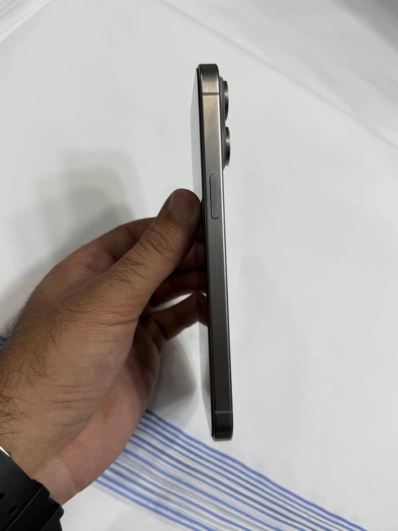 Apple iPhone 15 Pro Max Titanium 5