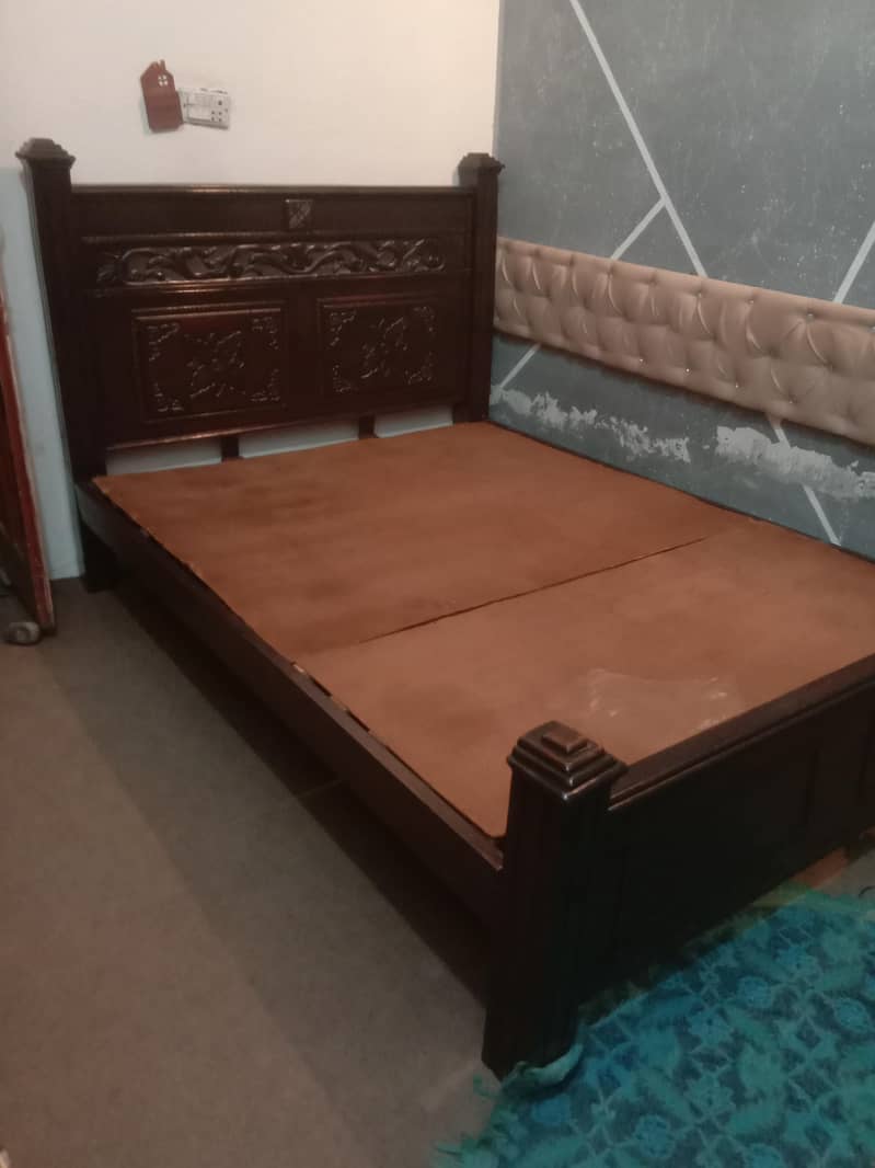 Double bed with metres 3