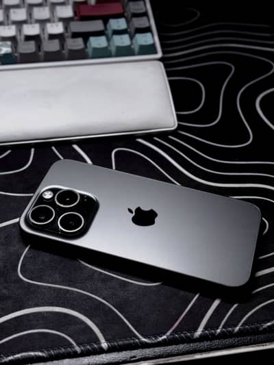 Apple iPhone 15 Pro 256gb non pta factory unlocked LLA with Box 10/10