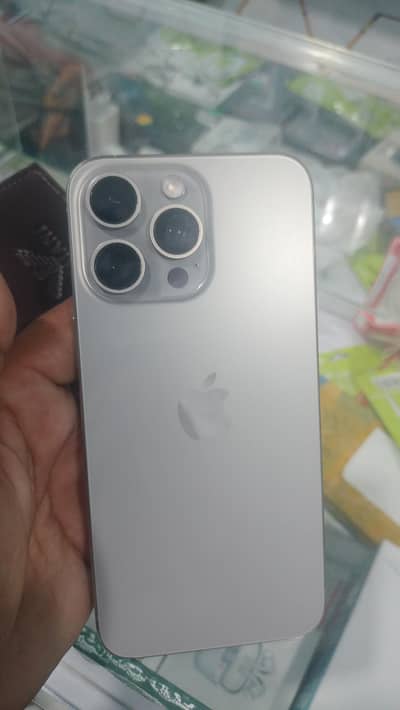 Apple iPhone 15 Pro Max