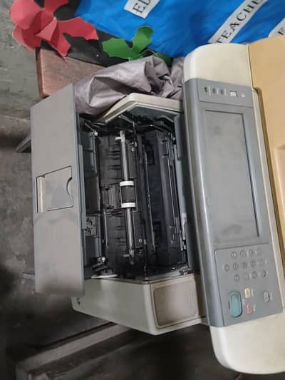 HP M3035 MFP.