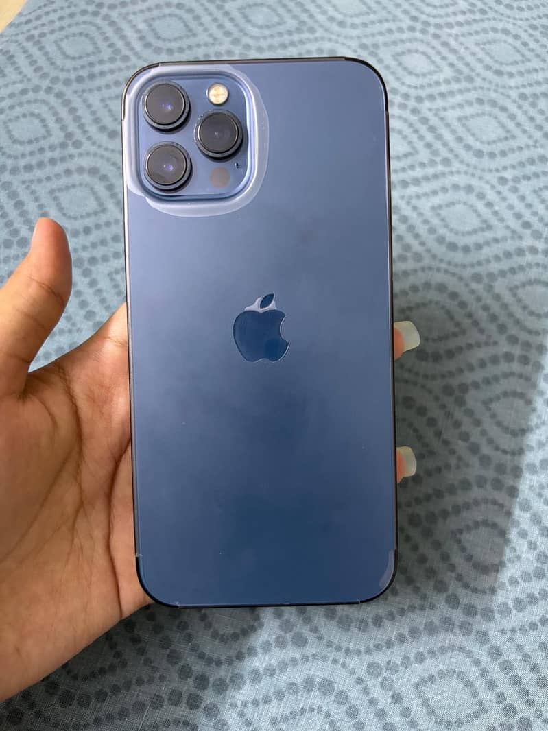 Apple iPhone 12 Pro Max 4