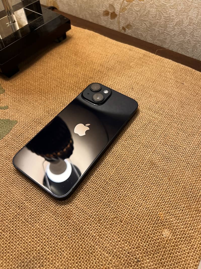 Apple iPhone 14 2