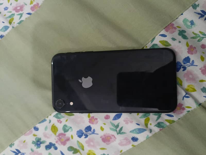 Apple iPhone XR 3