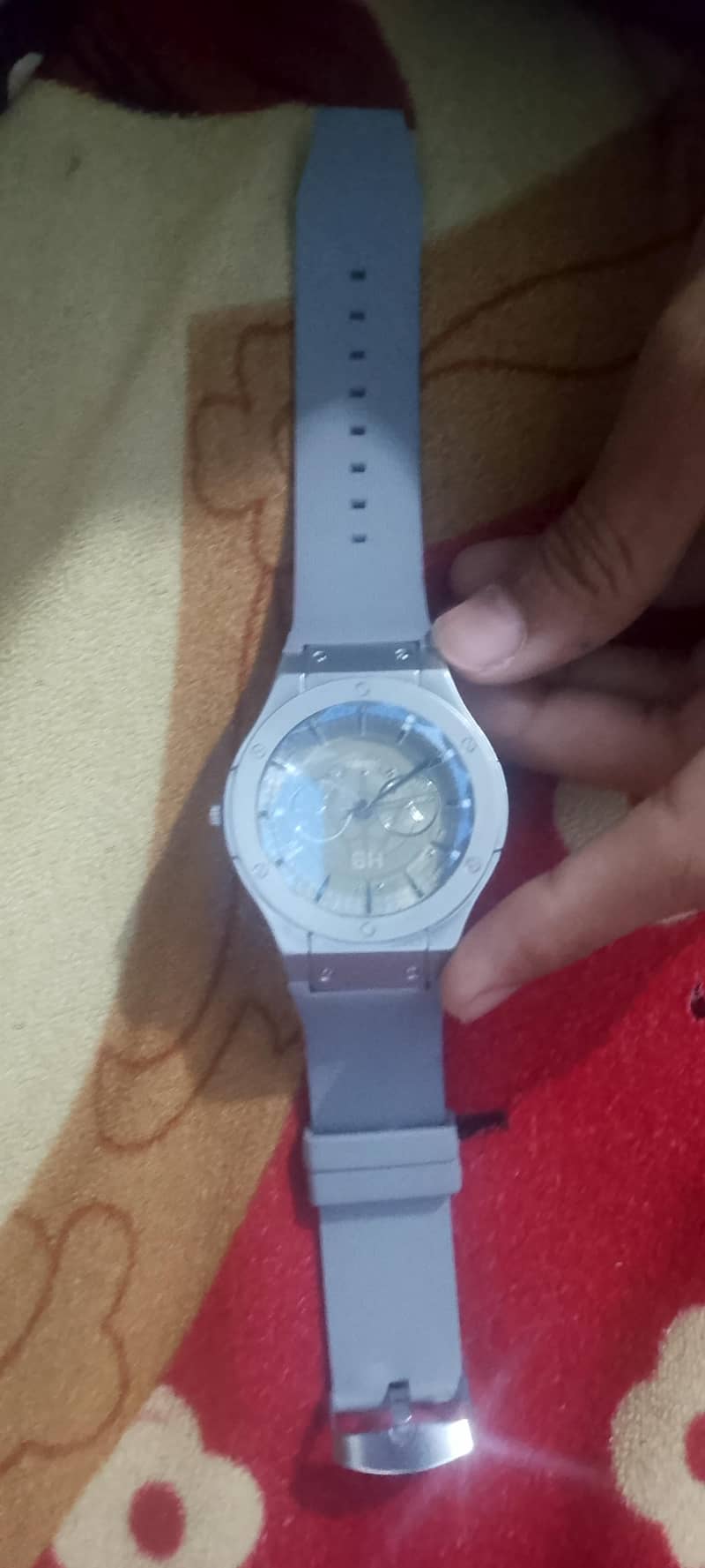 quartz watch 0