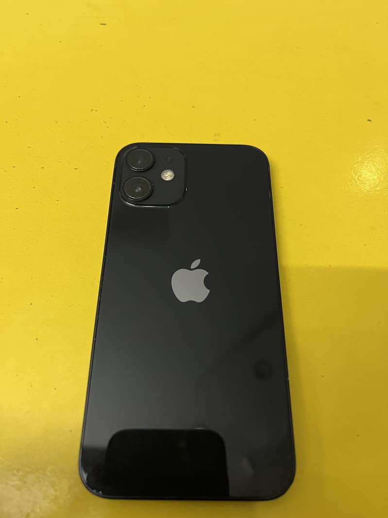 Apple iPhone 12 mini 2