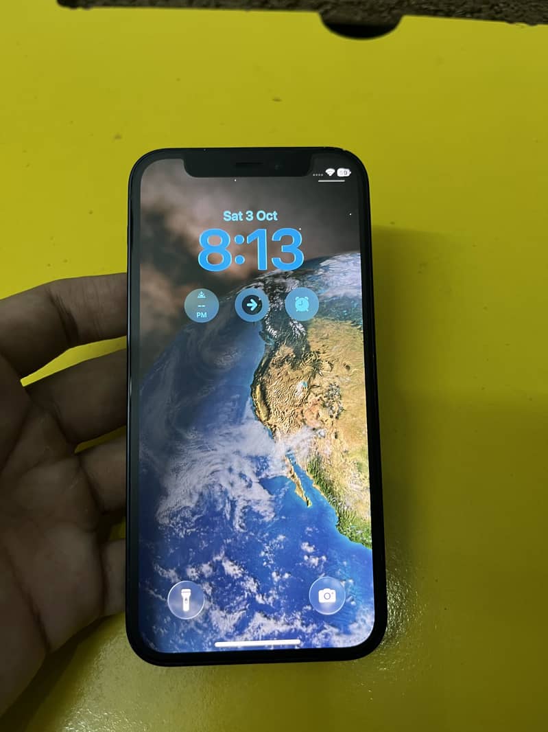 Apple iPhone 12 mini 4