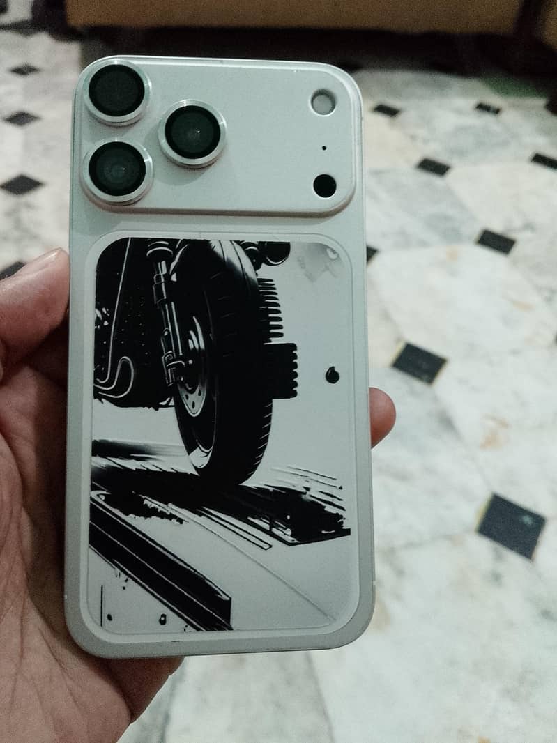 Apple iPhone XR 0