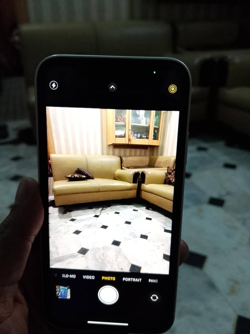 Apple iPhone XR 3