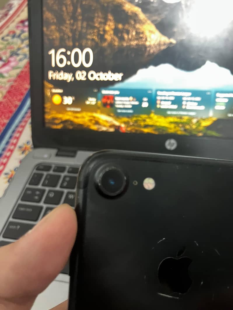 Apple iPhone 7 5