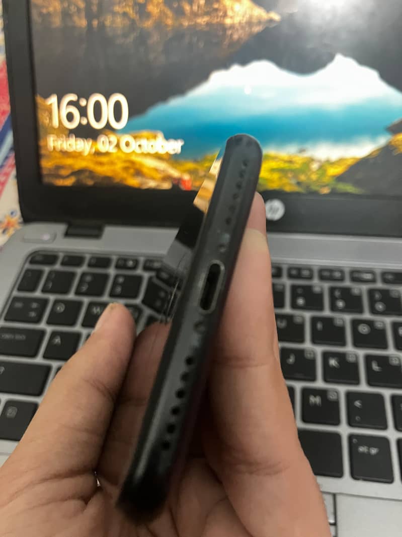 Apple iPhone 7 7