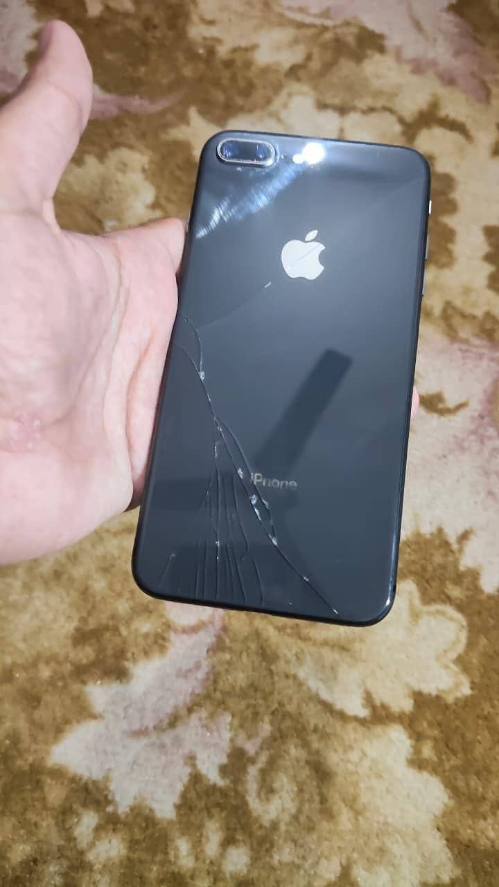 Apple iPhone 8 Plus pta approved 1