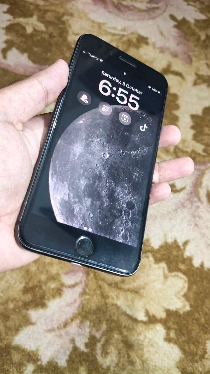 Apple iPhone 8 Plus pta approved 6