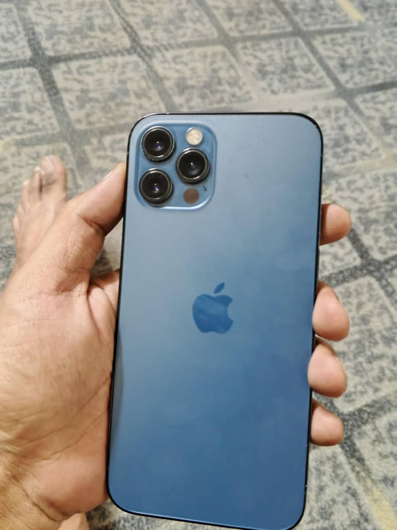 Apple iPhone 12 Pro 0