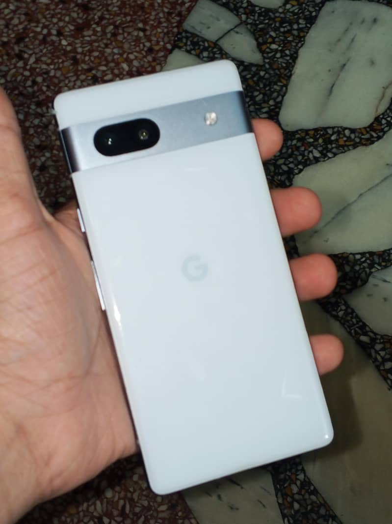 Google Pixel 7a 1