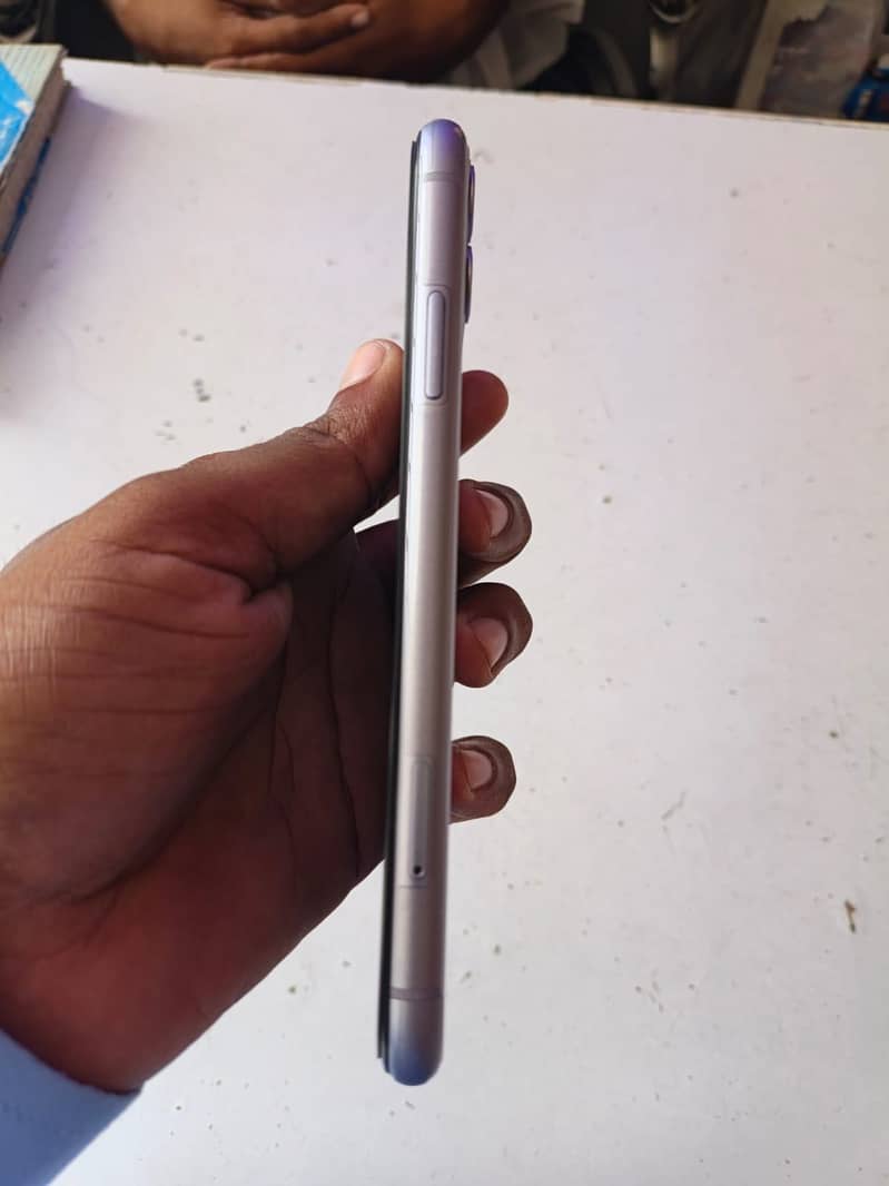 Apple iPhone 11 PTA Approved 4